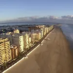 Апартаменти Vistas Mar Bahia